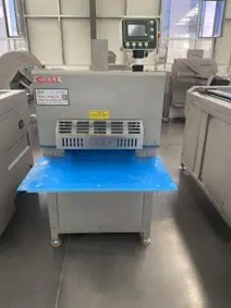 Máy thái lát 4 trục
